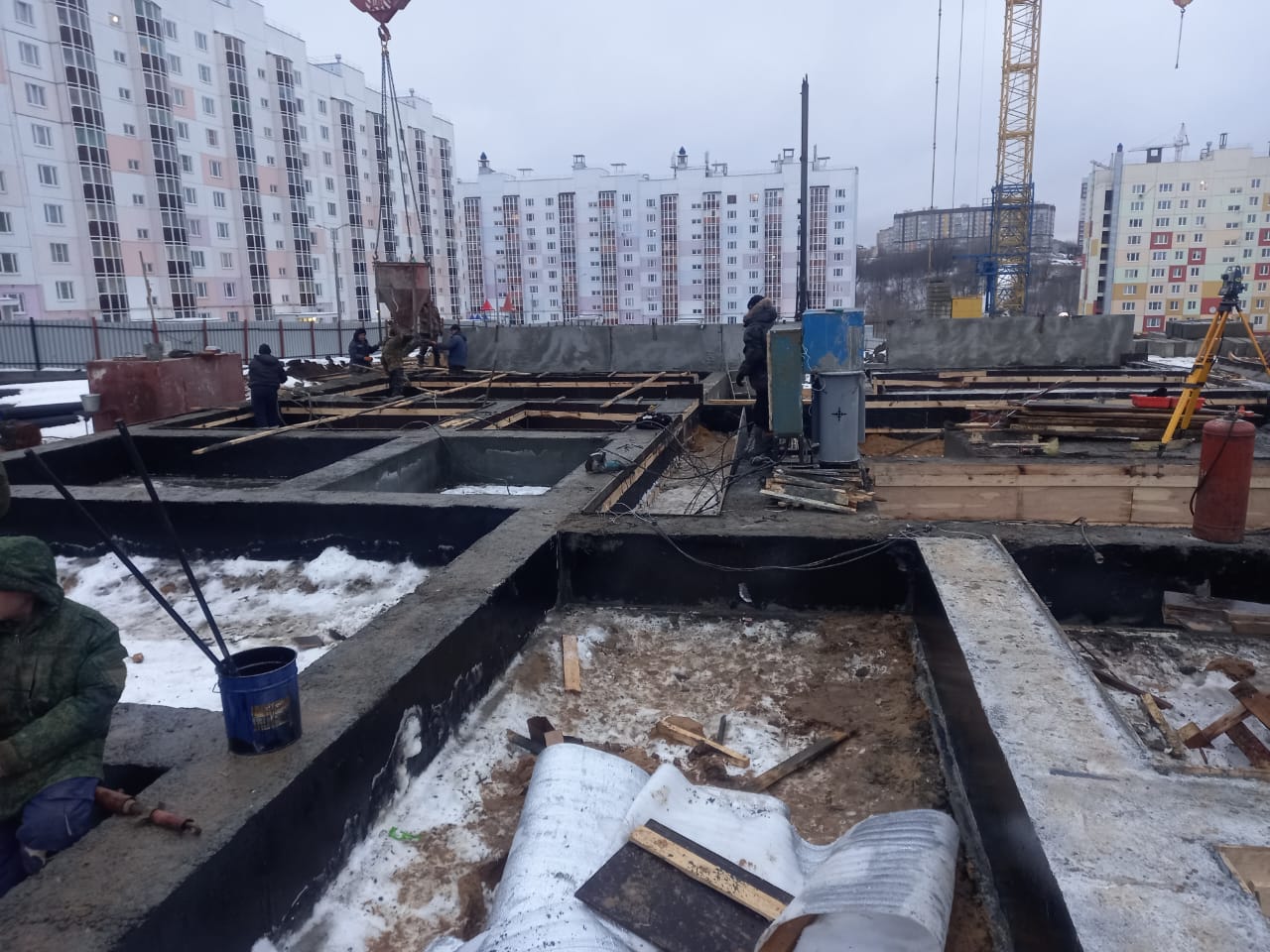 Монтаж фундамента